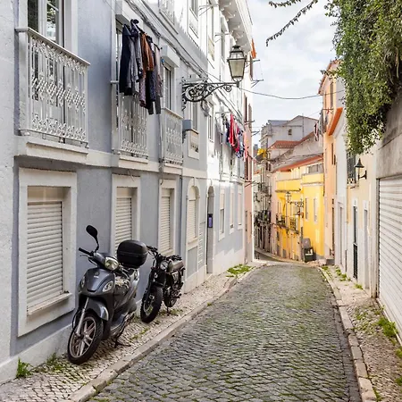 Avenida Da Liberdade Area, Bright And Newly Renovated 2 Bedroom Apartment, Historical Center * Lizbona