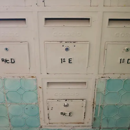 Avenida Da Liberdade Area, Bright And Newly Renovated 2 Bedroom Apartment, Historical Center * Lizbona