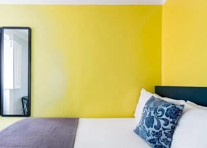 Avenida Da Liberdade Area, Bright And Newly Renovated 2 Bedroom Apartment, Historical Center Appartement Lisboa